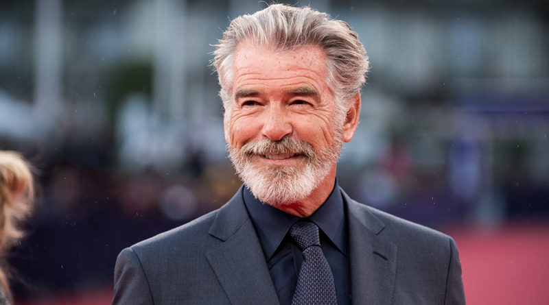 ADÃO NEGRO  PIERCE BROSNAN ENTRA PARA O ELENCO COMO SR. DESTINO